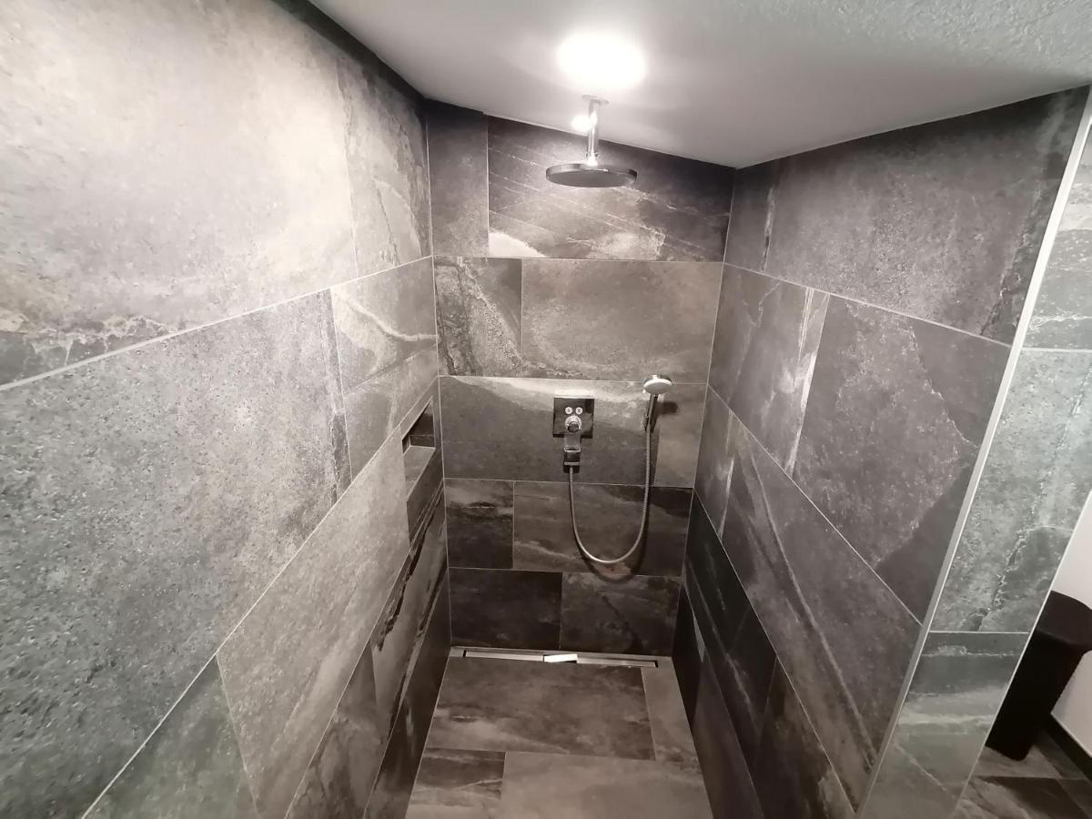 Ferienwohnung La-Wurm Hart im Zillertal Ngoại thất bức ảnh
